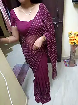 Snapshot of Roja-Telugu777 chatting on 02/05/25, 11:28 Roja-Telugu777 online show from 02/05/25, 11:28