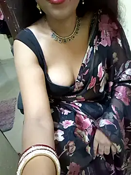 Snapshot of Roja-Telugu777 chatting on 02/20/25, 10:48 Roja-Telugu777 online show from 02/20/25, 10:48