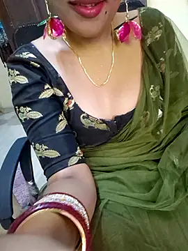Snapshot of Roja-Telugu777 chatting on 03/16/25, 04:41 Roja-Telugu777 online show from 03/16/25, 04:41