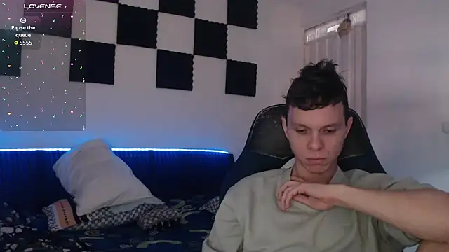 bryamado69 online show from 11/19/25, 05:24