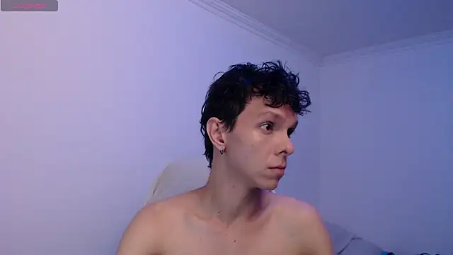 bryamado69 online show from 04/13/26, 07:47