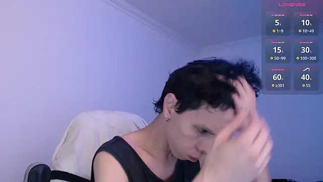 bryamado69 online show from 04/21/26, 01:17