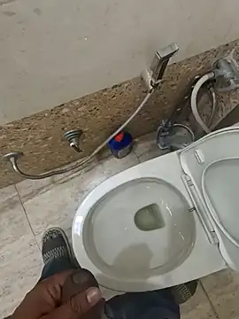 Gururonny07 online show from 12/05/24, 04:44