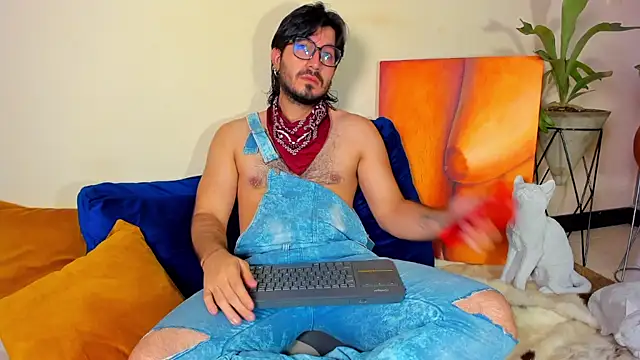 Ackerman Eren  online show from 03/16/25, 11:38