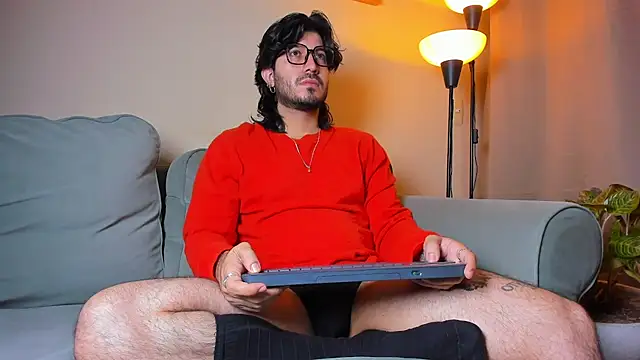 Ackerman Eren  online show from 10/06/25, 09:51