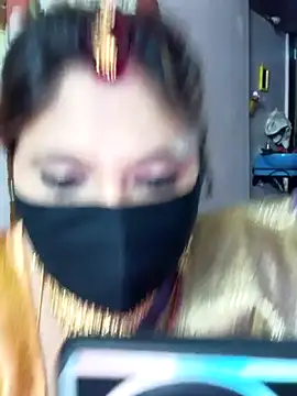 Snapshot of BongQueen9 chatting on 02/02/26, 05:11 BongQueen9 online show from 02/02/26, 05:11