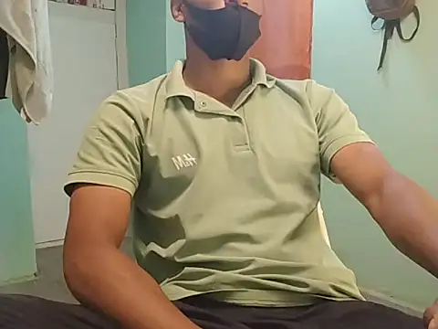 Snapshot of vicky0805 chatting on 03/07/25, 09:18 vicky0805 online show from 03/07/25, 09:18