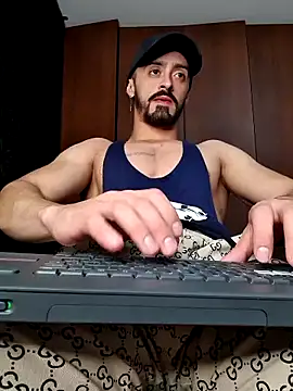 Snapshot of MAXIMUS_MASTE3 chatting on 03/06/25, 03:57 MAXIMUS MASTE3 online show from 03/06/25, 03:57