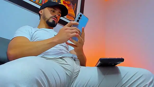 MAXIMUS MASTE3 online show from 11/01/25, 08:44