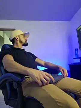 MAXIMUS MASTE3 online show from 02/04/26, 08:14