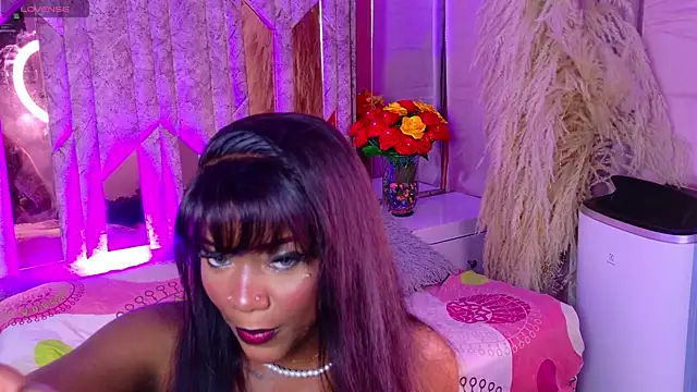 SarahBrunet online show from 04/18/26, 12:47