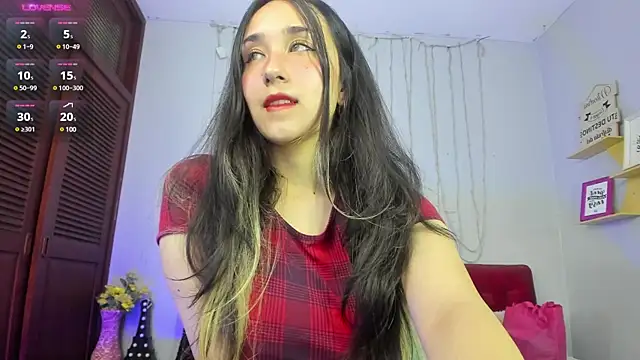 juliieta love online show from 12/07/24, 07:43