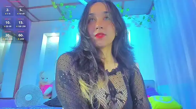 juliieta love online show from 02/11/25, 08:10