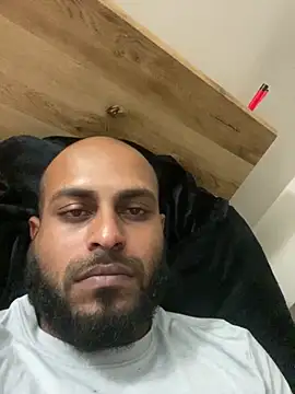 islandvybee55 online show from 03/07/26, 06:05