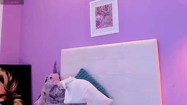 Charlotte11-11 online show from 04/20/26, 02:53