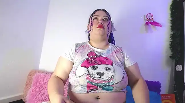 Snapshot of lunitaa0 chatting on 01/12/25, 12:07 lunitaa0 online show from 01/12/25, 12:07