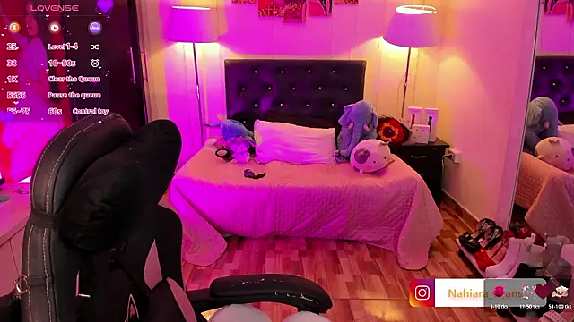 NahiaraEvans  online show from 02/26/26, 03:27