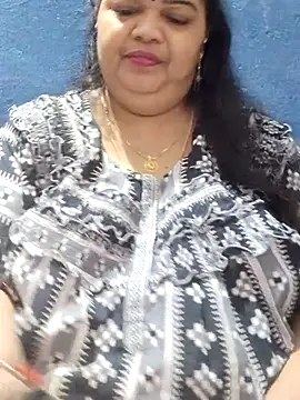 tamilthanushri online show from 09/22/25, 06:59