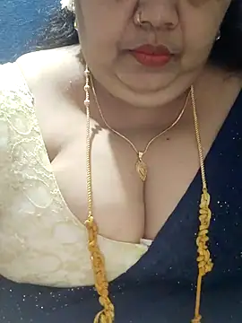 tamilthanushri online show from 11/29/25, 03:42