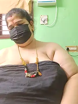 Snapshot of tamilthanushri chatting on 07/12/26, 01:29 tamilthanushri online show from 07/12/26, 01:29
