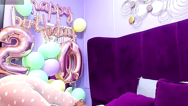 Sofi Fox  online show from 09/23/25, 01:25