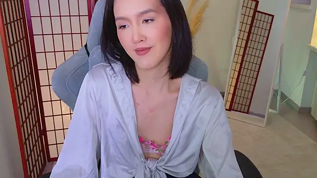 CarrieAmber online show from 04/26/26, 01:53
