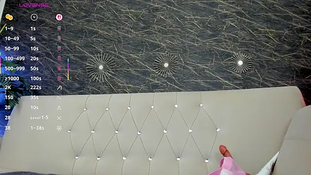 moona ray online show from 12/14/25, 09:30