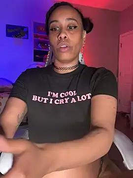 loveluna8 online show from 03/09/25, 09:14