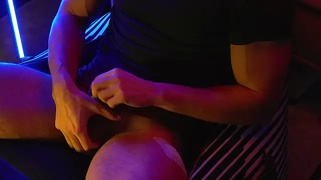 coupleofficial online show from 01/12/25, 08:25