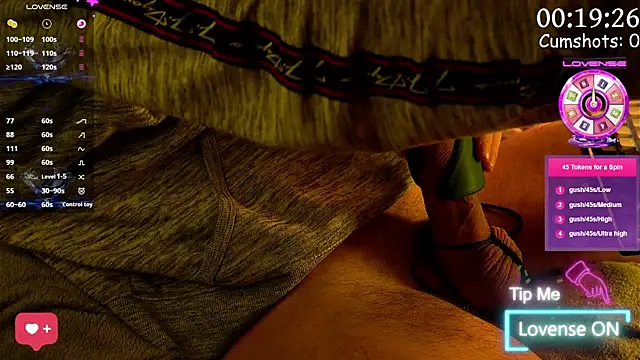 coupleofficial online show from 01/27/25, 10:49