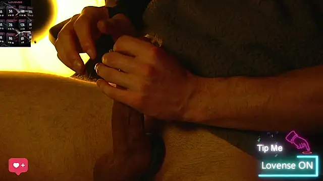 coupleofficial online show from 04/09/26, 09:31