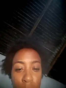 garota10 online show from 09/24/25, 03:43