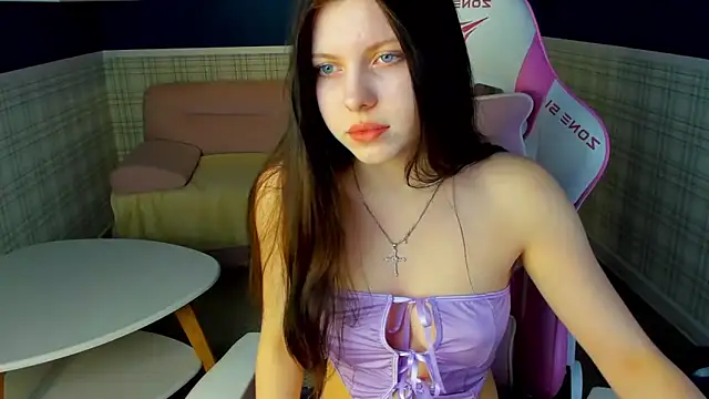 Sandra  Cute online show from 12/08/24, 08:20