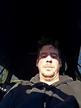 Titanhoott online show from 12/28/24, 09:52