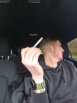 Titanhoott online show from 01/22/25, 11:01