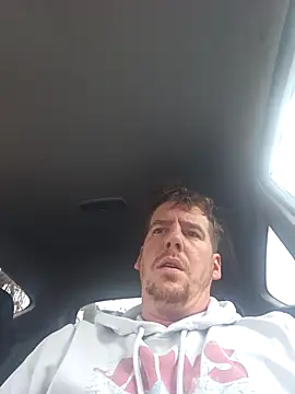 Titanhoott online show from 11/29/25, 11:02