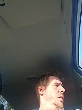 Titanhoott online show from 12/01/25, 11:15