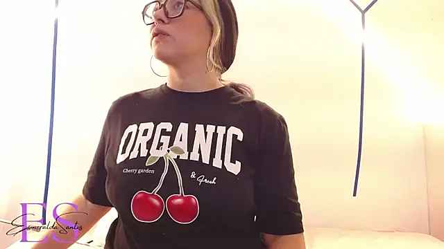 EsmeraldaSantoss online show from 02/17/25, 01:10