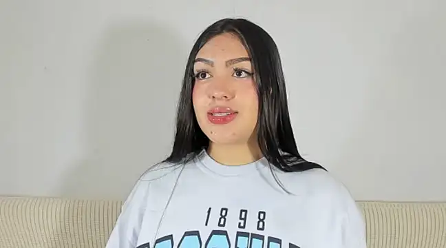 Sweet-Sophiee online show from 01/24/25, 02:51