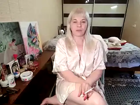 Snapshot of Lia_Laguna77 chatting on 07/19/26, 07:01 Lia Laguna77 online show from 07/19/26, 07:01
