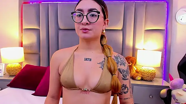 AmbarSantany online show from 09/09/25, 01:10