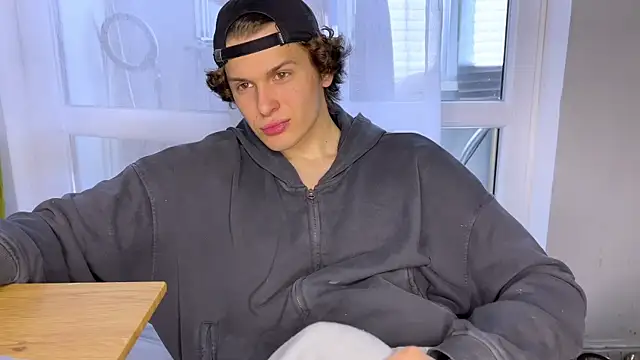 alyx garden online show from 04/18/26, 09:13