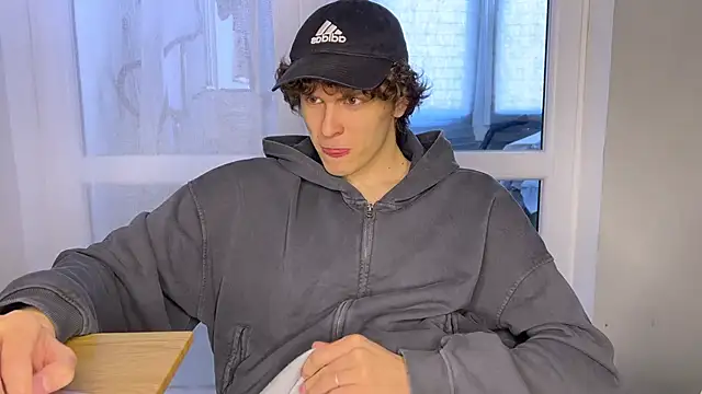 alyx garden online show from 04/24/26, 10:50