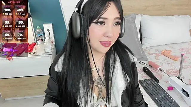 Megansttein  online show from 01/16/25, 07:20