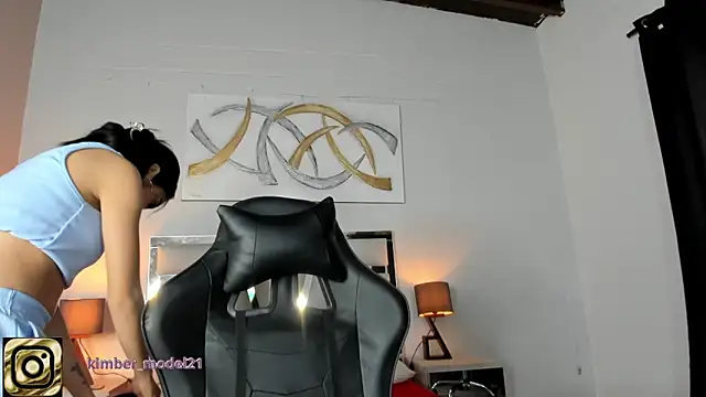 Snapshot of kimberlyycox chatting on 12/17/24, 09:05 kimberlyycox online show from 12/17/24, 09:05