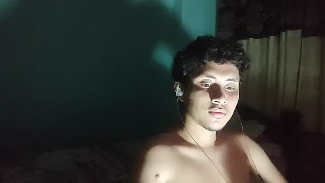 VargasP19 online show from 04/06/26, 05:52