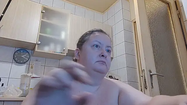 Snapshot of melissaBlessing chatting on 07/06/26, 11:18 melissaBlessing online show from 07/06/26, 11:18
