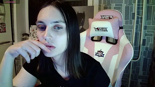 BlackHe4rts  online show from 12/10/24, 07:54