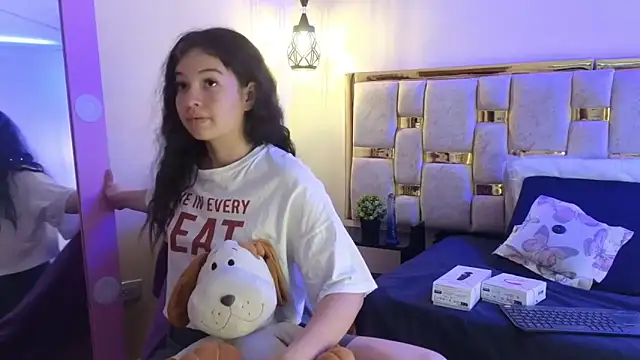 lilimini032 online show from 03/16/26, 08:24