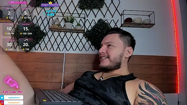 Angelgraham 1 online show from 03/12/26, 06:03